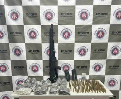 Fuzil e drogas são apreendidos em Tancredo Neves