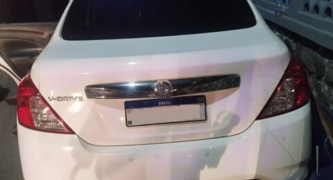 Imagem do post PM recupera veículo roubado na rótula do abacaxi