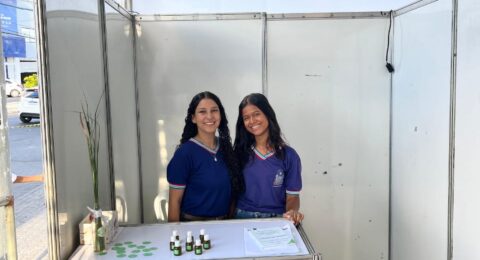 Imagem do post Estudantes baianas criam óleo natural para aliviar sintomas da ansiedade