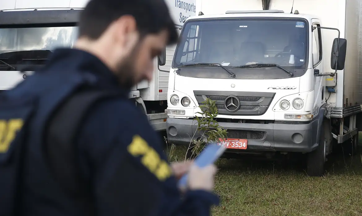 Exame toxicológico pode ser exigido para 1ª habilitação