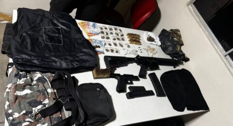 Imagem do post FICCO e PM apreendem fuzil, pistola, munições e drogas