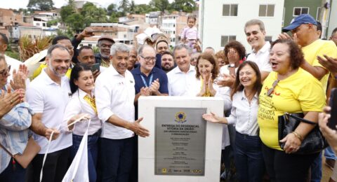 Imagem do post 260 famílias recebem casas no Residencial Vitória da União