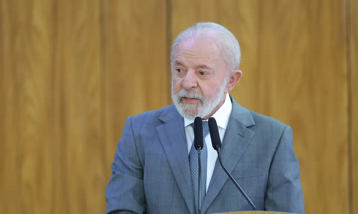 Lula regulamenta Lei da Reciprocidade Comercial