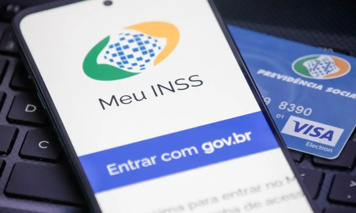 INSS inicia ressarcimento de descontos indevidos