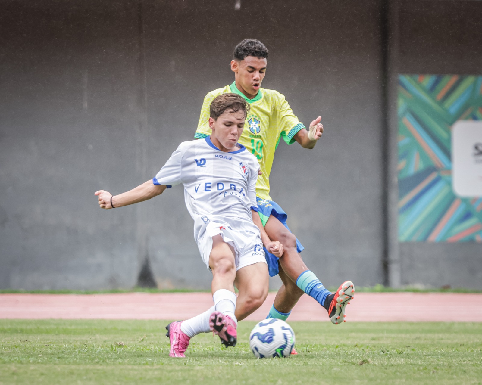 Copa 2 de Julho Sub-15 começa com goleadas e talentos em destaque