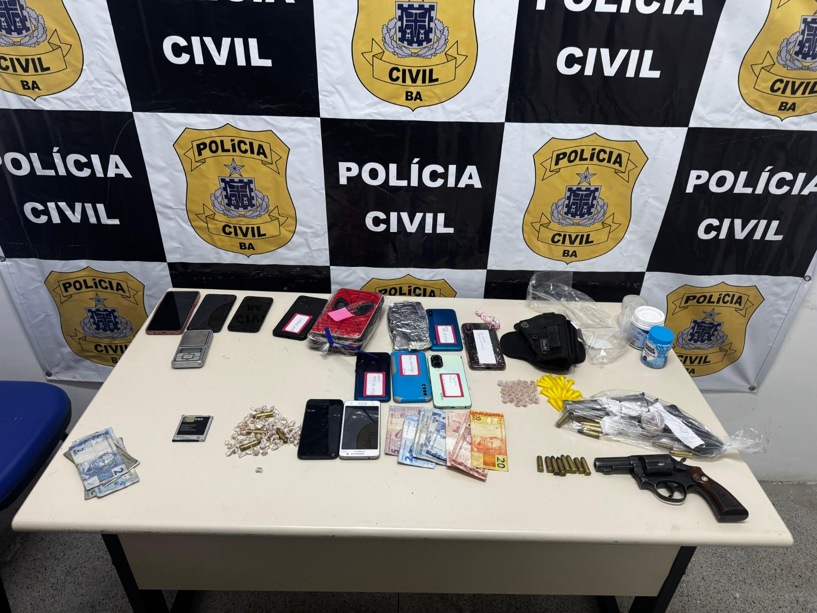 Sete integrantes de grupo criminoso são presos durante Operação Parabellum