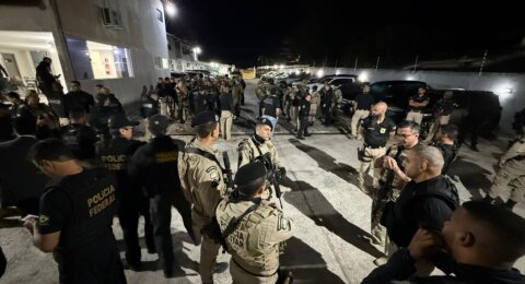 Imagem do post Dinheiro, veículos, celulares e notebook são apreendidos pela Operação Ponto Cego