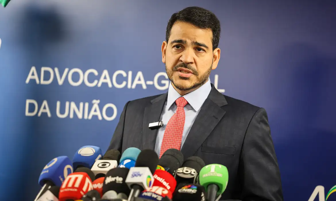 AGU cobra Meta por robôs que simulam crianças com conteúdo sexual