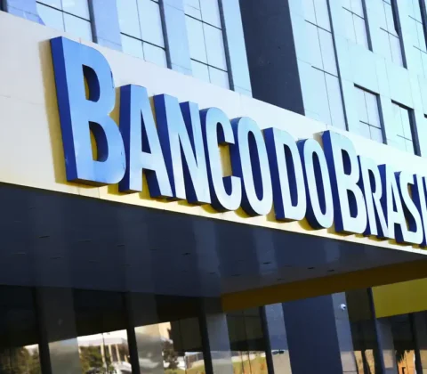 Imagem do post Bancos mudam funcionamento no fim de ano. Confira o funcionamento