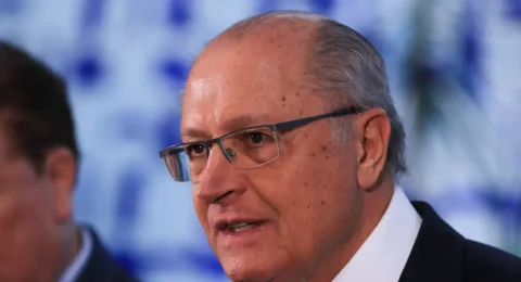 Imagem do post Alckmin diz que Brasil vai superar crise com tarifas dos EUA