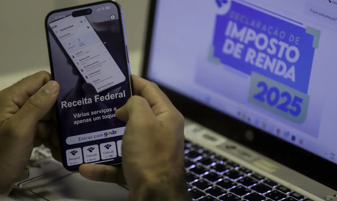 Receita libera 4º lote de restituição do IR 2025 nesta sexta (29)