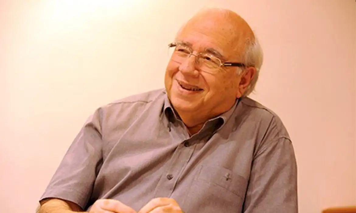 Luis Fernando Verissimo morre aos 88 anos em Porto Alegre