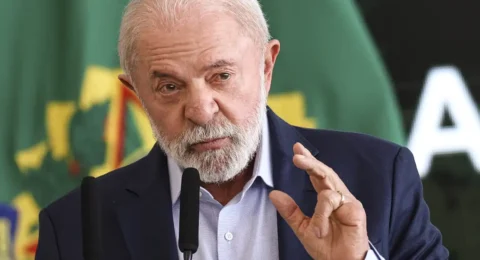 Imagem do post Lula critica Câmara por derrubar MP que taxava super-ricos