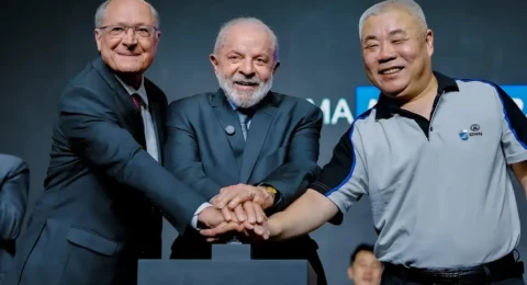 Imagem do post Lula elogia China e critica EUA em inauguração de montadora GWM