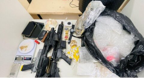 Imagem do post Fuzil é apreendido pela PM em Lauro de Freitas