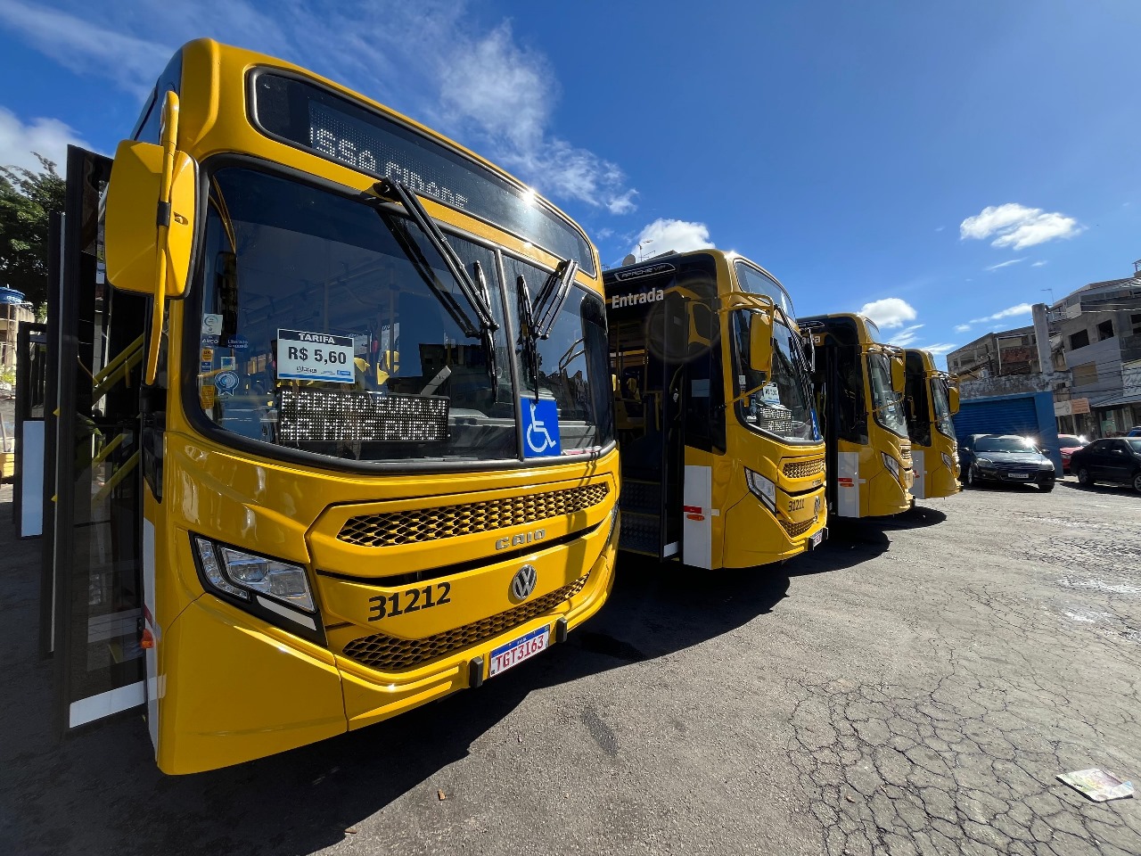 Prefeitura cria 13 novas linhas de ônibus em Salvador