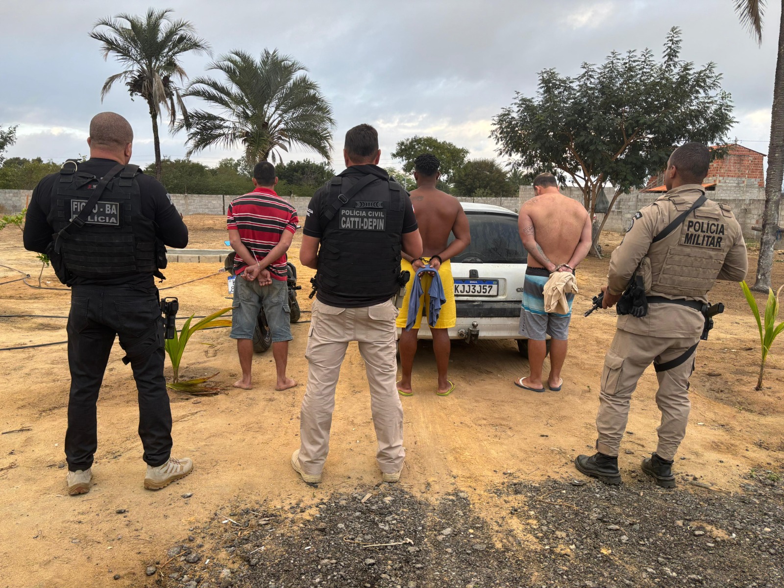FICCO, PC e PM prendem trio de homicidas