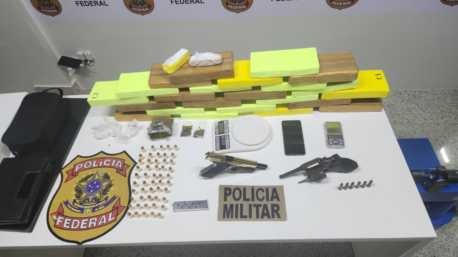 PM, PF e PRF desarticulam ponto de armazenamento de drogas