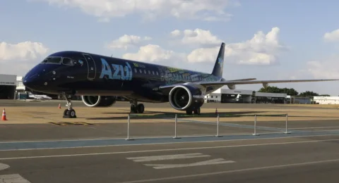 Imagem do post Azul encerra voos em 14 cidades brasileiras