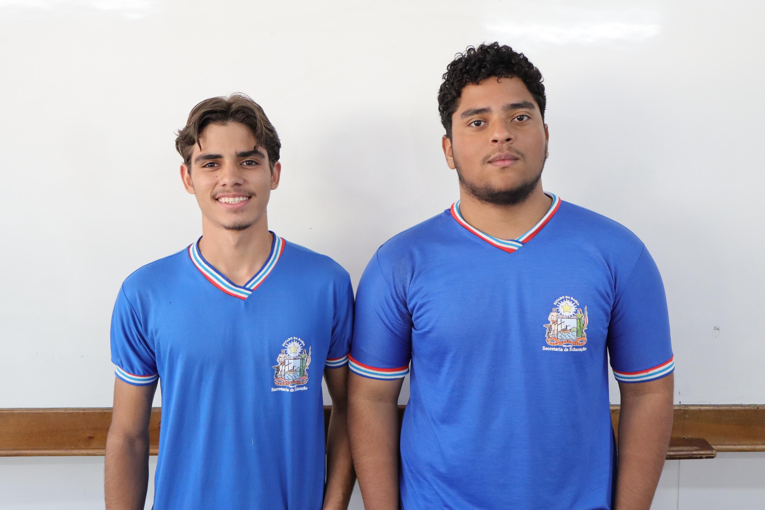 Estudantes criam tijolo ecológico na Bahia