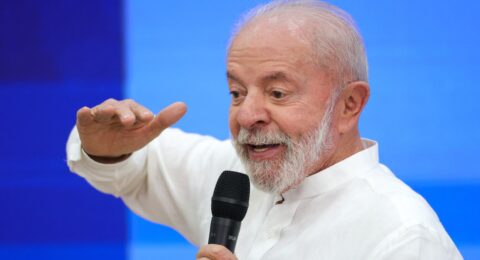 Imagem do post Lula rebate tarifaço dos EUA em artigo no New York Times