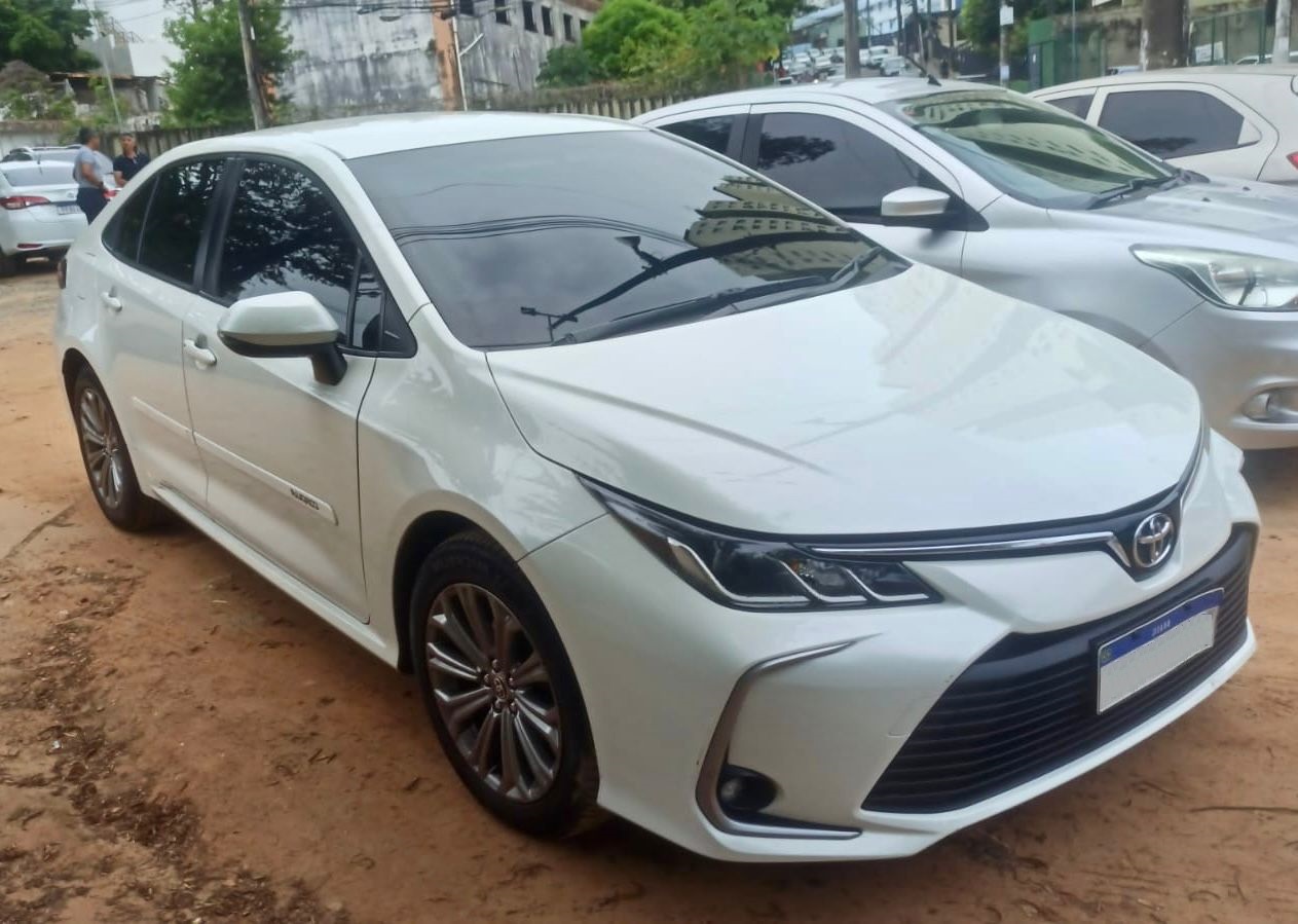 PM apreende veículos, drogas e prende suspeitos em Salvador e Lauro de Freitas