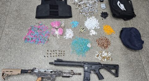 Imagem do post Submetralhadora e drogas são apreendidas pela PM na Fazenda Grande do Retiro