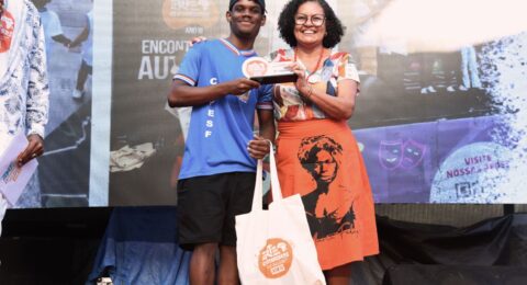 Imagem do post 5ª Festa Literária Arte e Identidade divulga 10 finalistas do Concurso Versos de Identidade Ano II