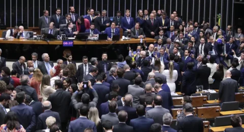 Imagem do post Câmara aprova urgência para projeto de anistia