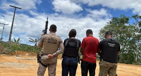 Imagem do post Ação conjunta da FICCO/Ilhéus, PM e PC apreende armas, munições e granadas