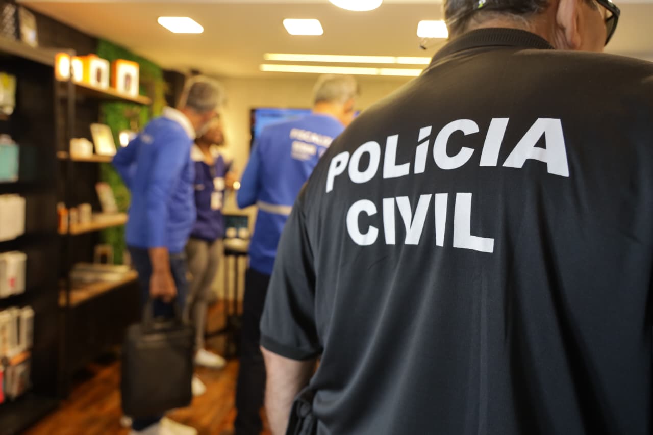 Operação Móbile combate roubo e venda ilegal de celulares na Bahia