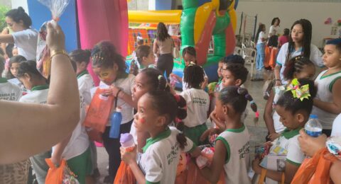 Imagem do post Projeto “Mais Infância nos Pátios, Menos Tempo nas Telas: Brincar é Movimento”