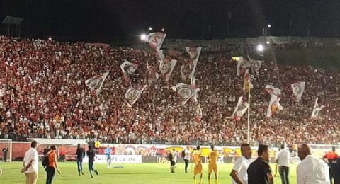 Imagem do post Vitória vence o Bahia e continua na luta contra o rebaixamento