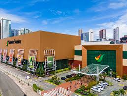 Campanha “Ligadas Por Fios 2025” oferece cortes de cabelo gratuitos no Salvador Shopping