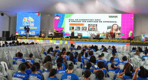 Imagem do post Buja Ferreira anima o Aulão Prepara Enem em Salvador