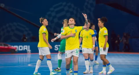Imagem do post Brasil goleia e avança na Copa do Mundo de Futsal
