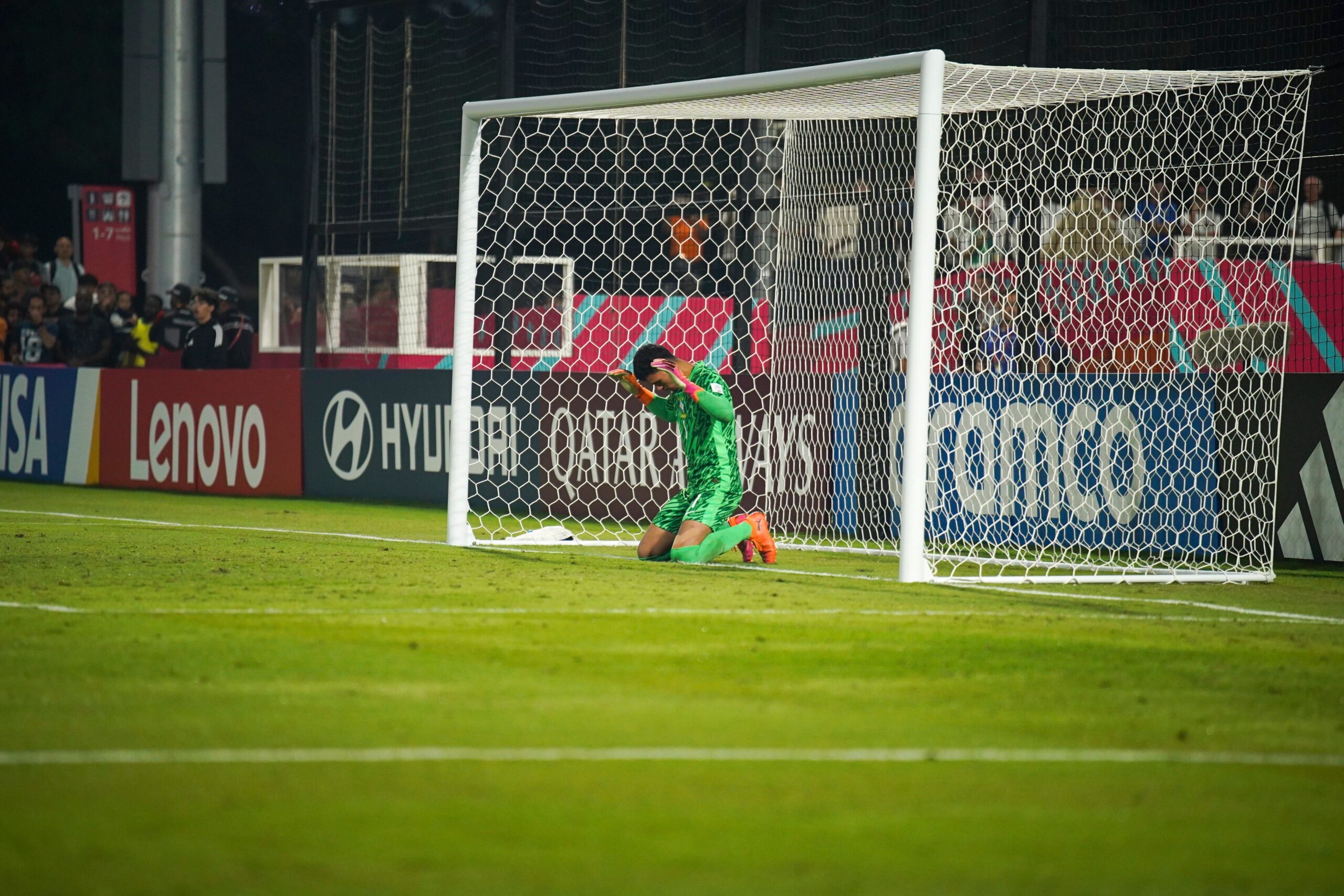 Brasil vence Paraguai nos pênaltis e avança às oitavas da Copa Sub-17