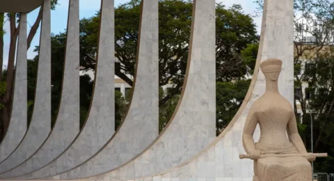 Imagem do post STF mantém prisões de Bolsonaro e militares