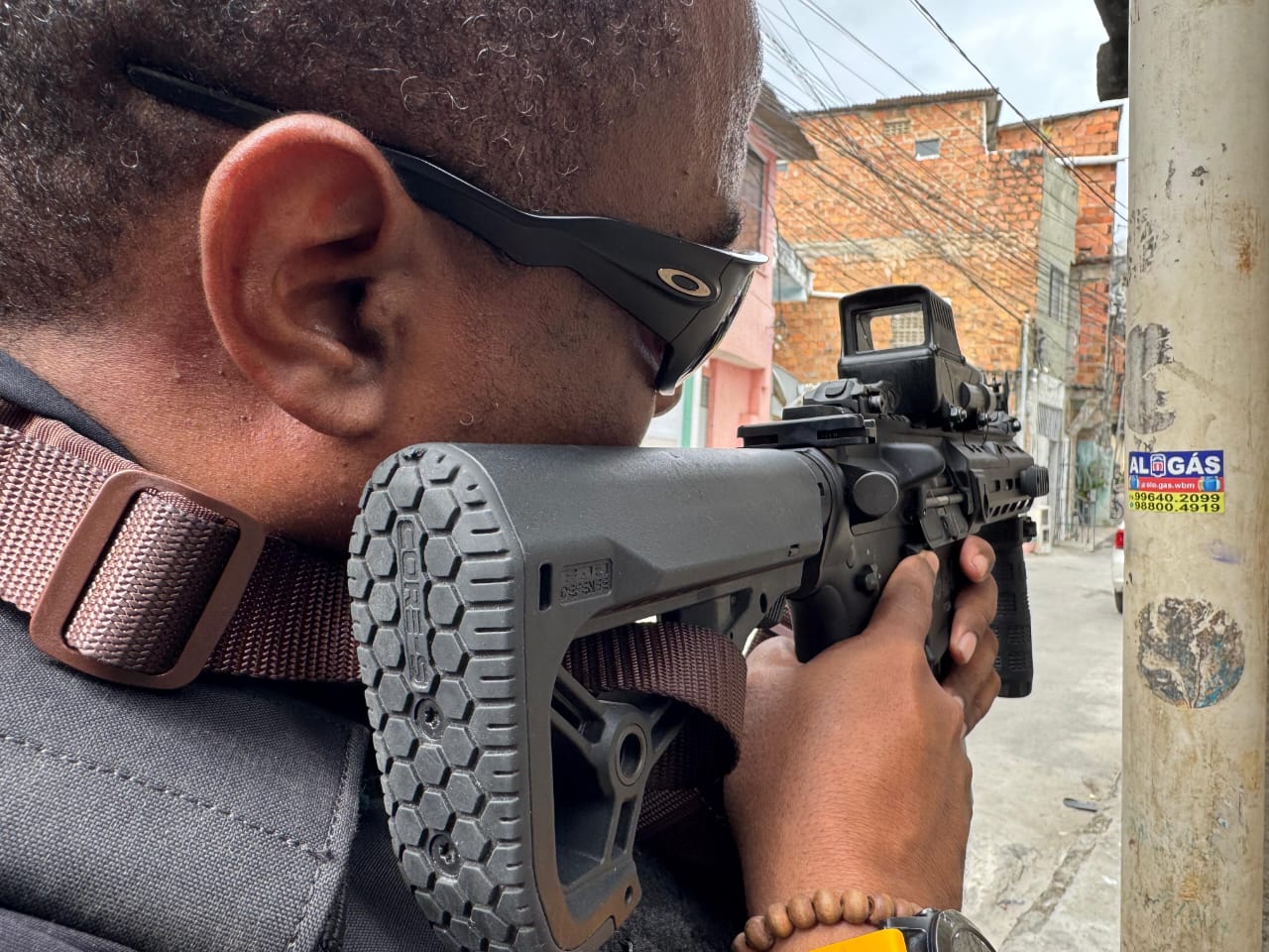PM prende quatro por porte ilegal de armas em Ilhéus