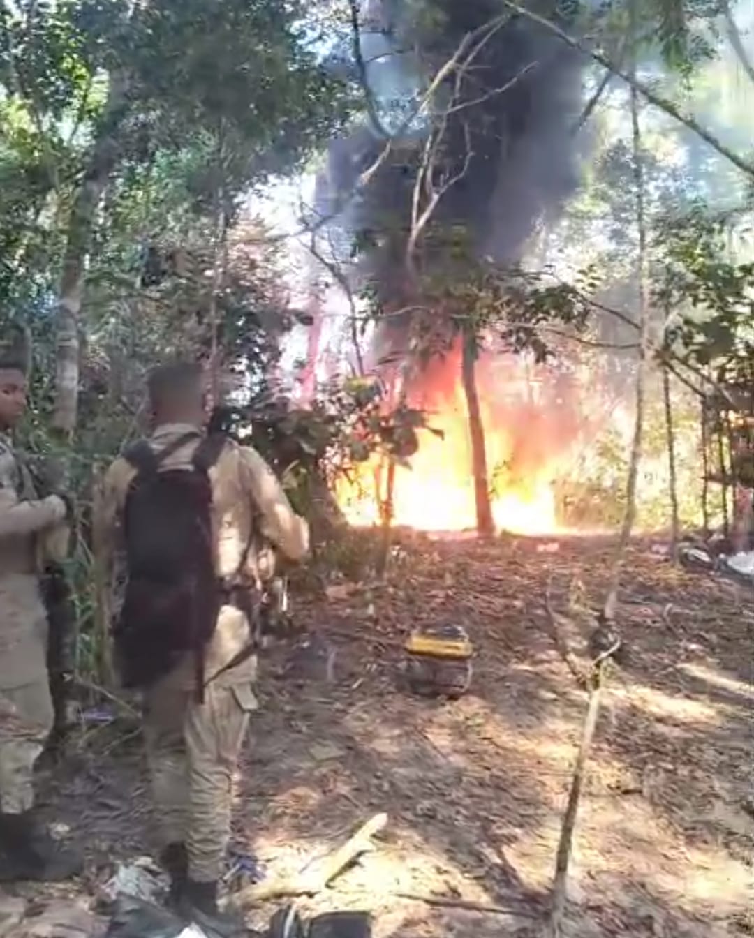 Forças de segurança desmontam acampamentos do tráfico