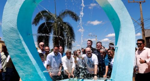 Imagem do post Governo entrega sistema de água no Sudoeste baiano