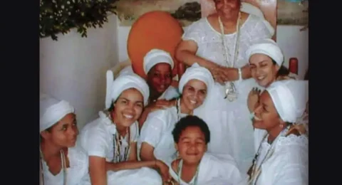 Imagem do post Lula lamenta morte de Mãe Carmen Oxaguian, ialorixá do Gantois