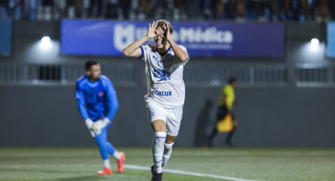 Imagem do post Bahia vence o Bahia de Feira e fica na liderança do Baiano