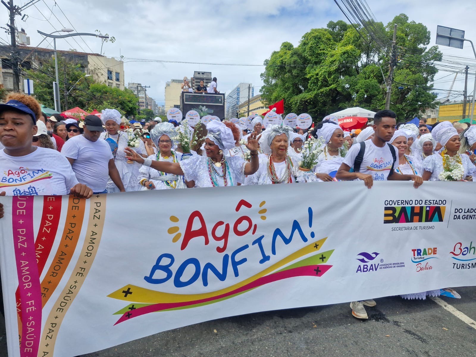 Setur-BA participa da Lavagem do Bonfim com representantes do turismo