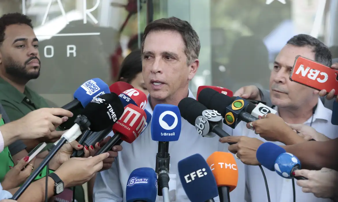 Imagem do post Bolsonaro após queda, passou por avaliação médica