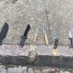 PM apreende armas brancas após denúncia no Tororó