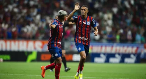 Imagem do post Bahia goleia Barcelona e mantém 100% no Baianão