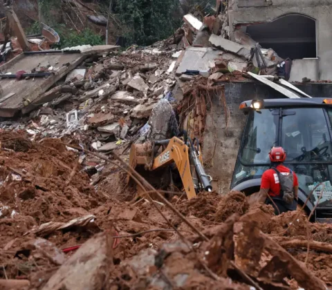 Imagem do post Chuvas em MG deixam 30 mortos e 39 desaparecidos