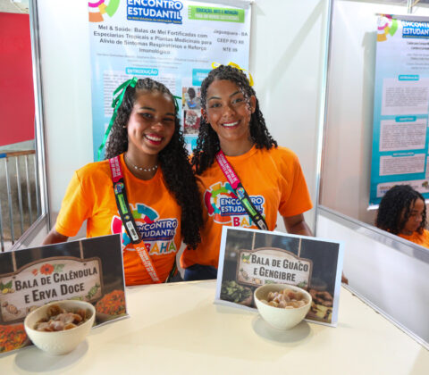 Imagem do post Estudantes criam balas de mel com plantas medicinais