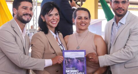 Imagem do post Morro do Chapéu lança livro sobre Geografia e História para escolas